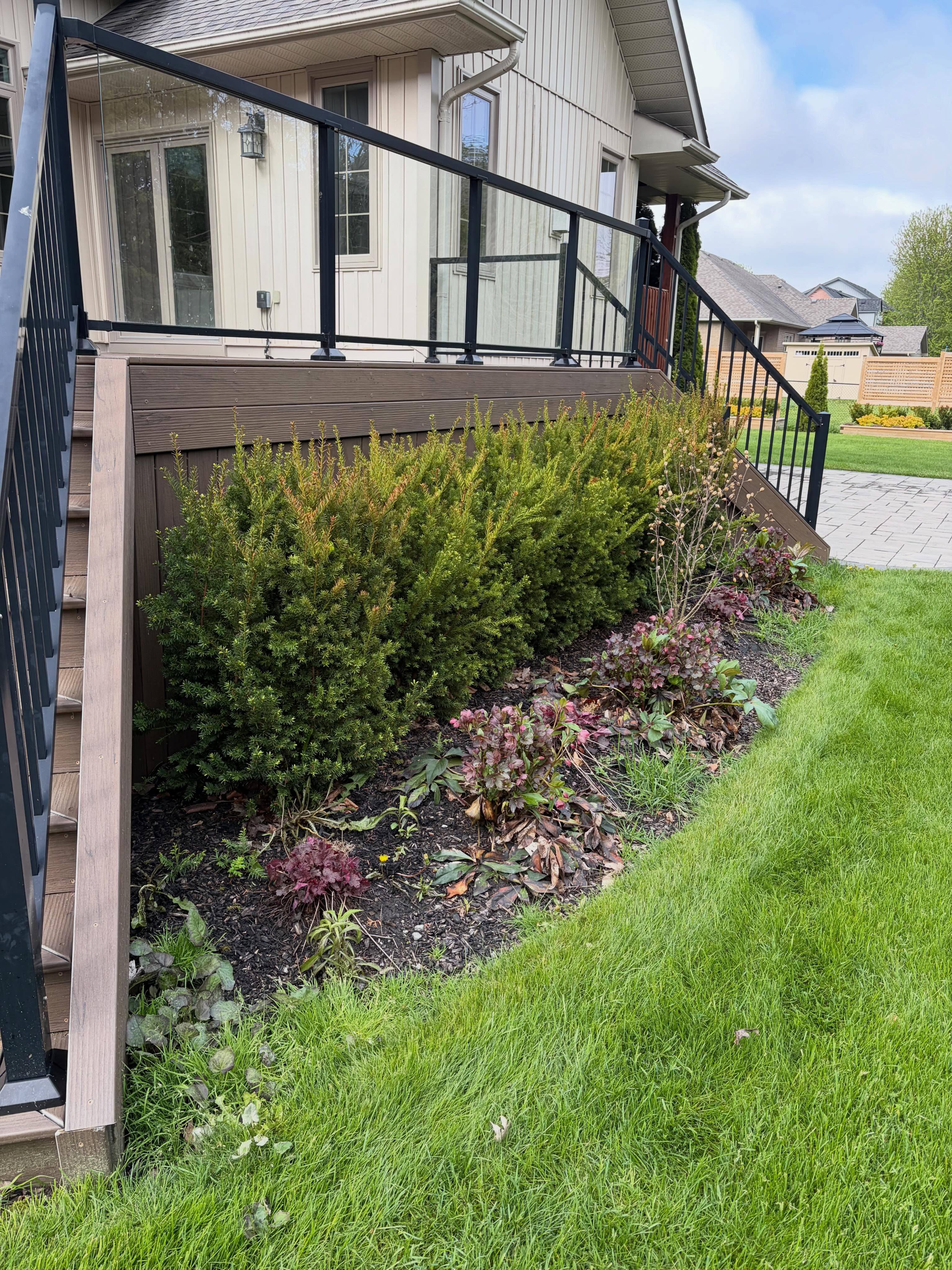 Two towns, two transformations, one busy day and a great team We started the morning prepping these garden beds in Port…